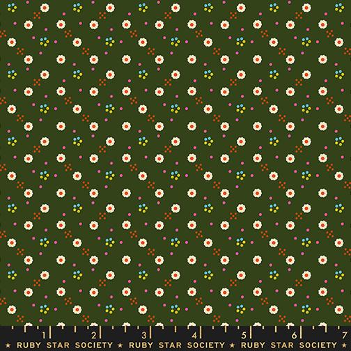 1 800 Calico Blossom Mossy - Quilt Fabric, zoomed in. Select this picture to zoom back out.