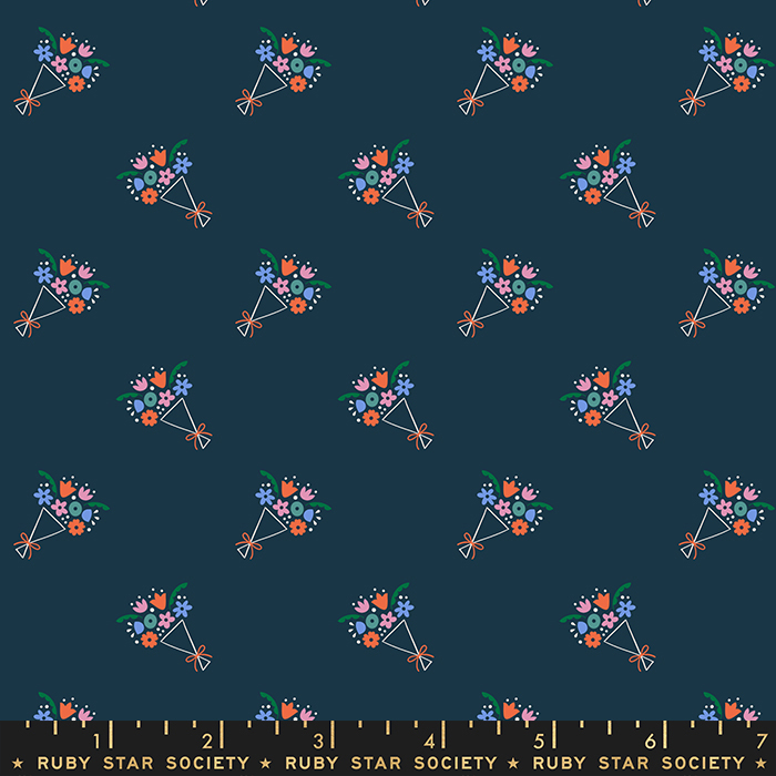 Food Group Peacock - Bouquet Flowers - Quilt Fabric
