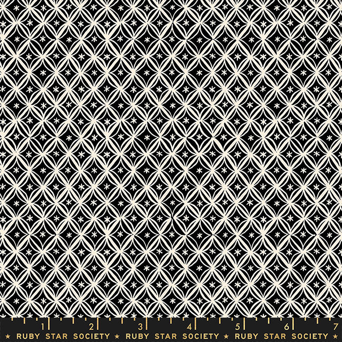 Achroma Mini Macrame Black - Quilt Fabric