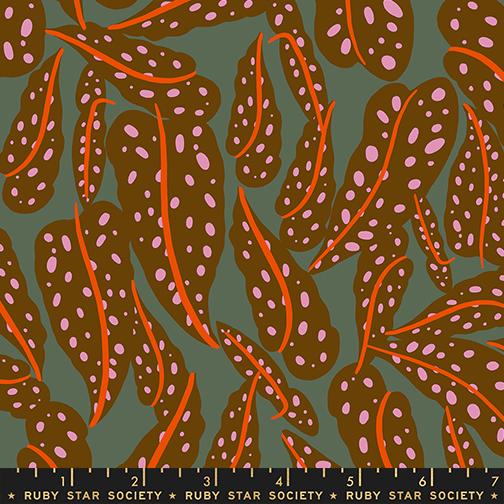 Calathea Leaf Cocoa - Quilt Fabric