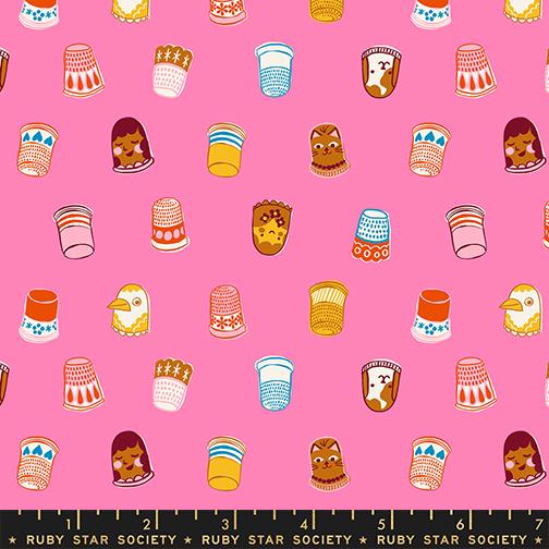 1 800 Notion Thimbles Flamingo - Quilt Fabric