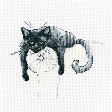 Among Black Cats 3 - Cross Stitch Kit