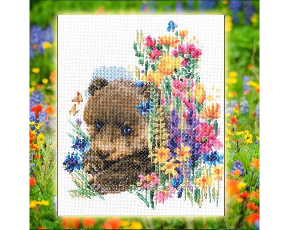 One Who Loves Flowers - Bear - Cross Stitch Kit