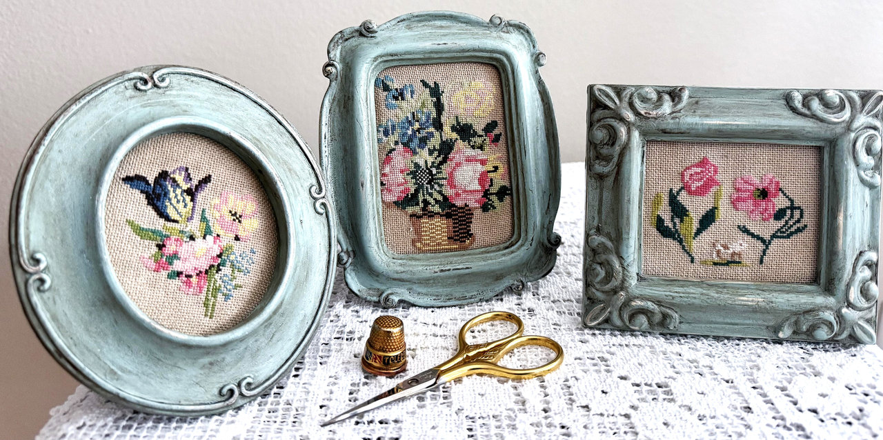 Les Petites Floralies - Cross Stitch Pattern