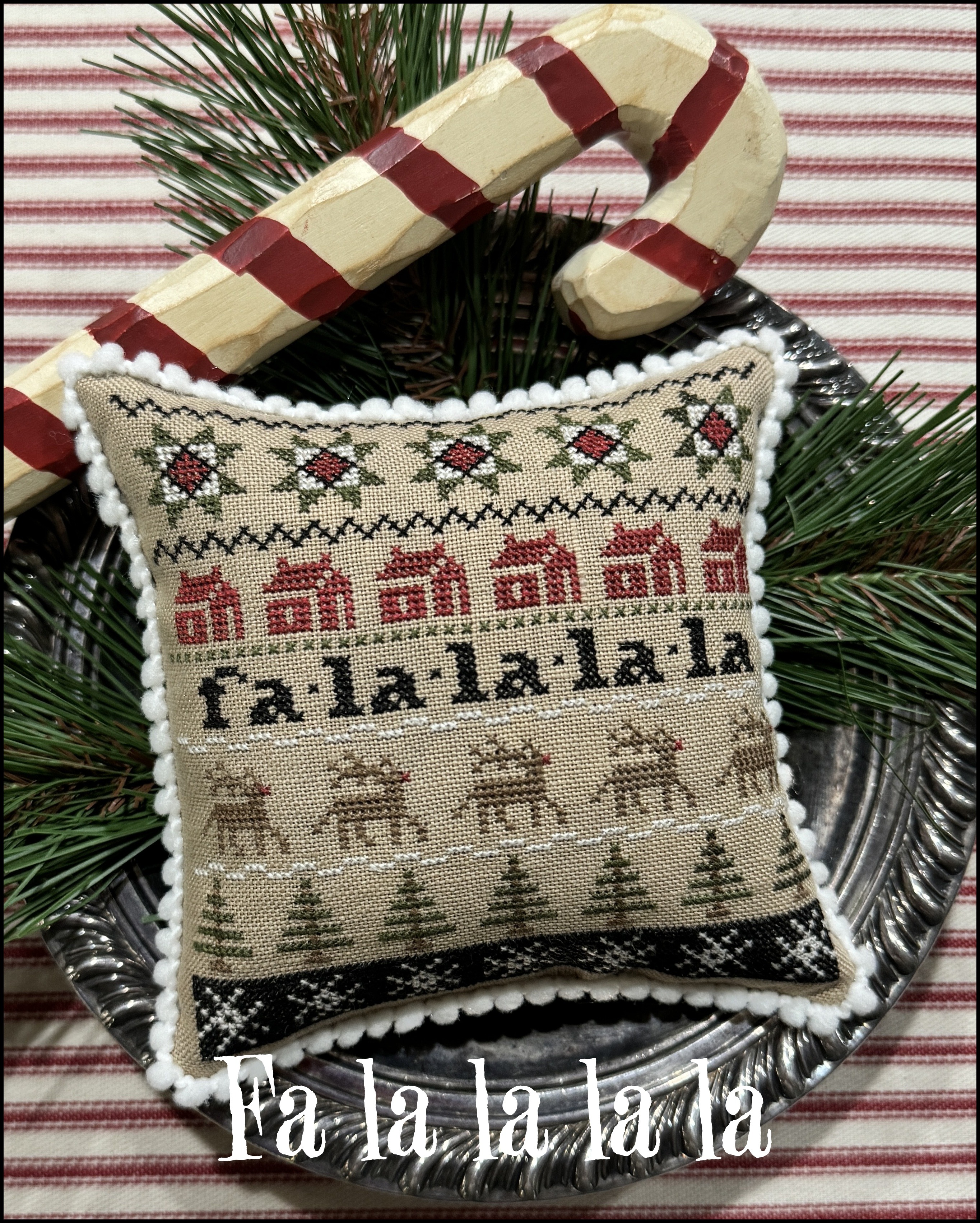 Fa La La La La - Christmas Cross Stitch Pattern
