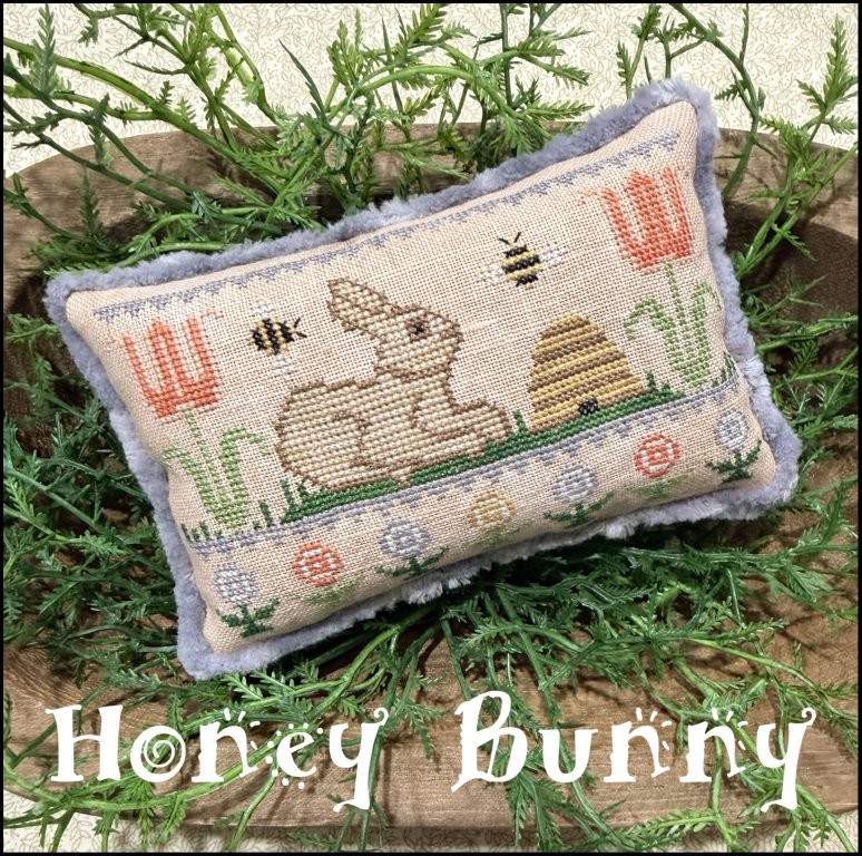 Honey Bunny - Cross Stitch Pattern, zoomed in. Select this picture to zoom back out.