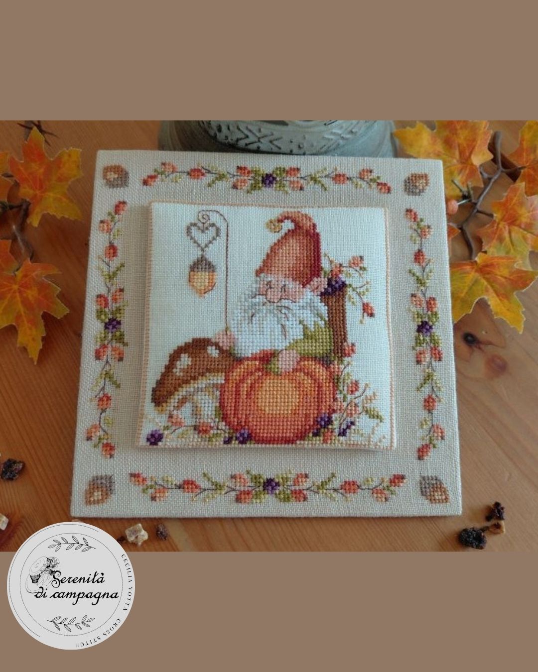 Giornata D'Autunno - Gnomo - Cross Stitch Pattern, zoomed in. Select this picture to zoom back out.