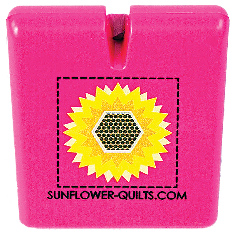 Thread Cutter Pink