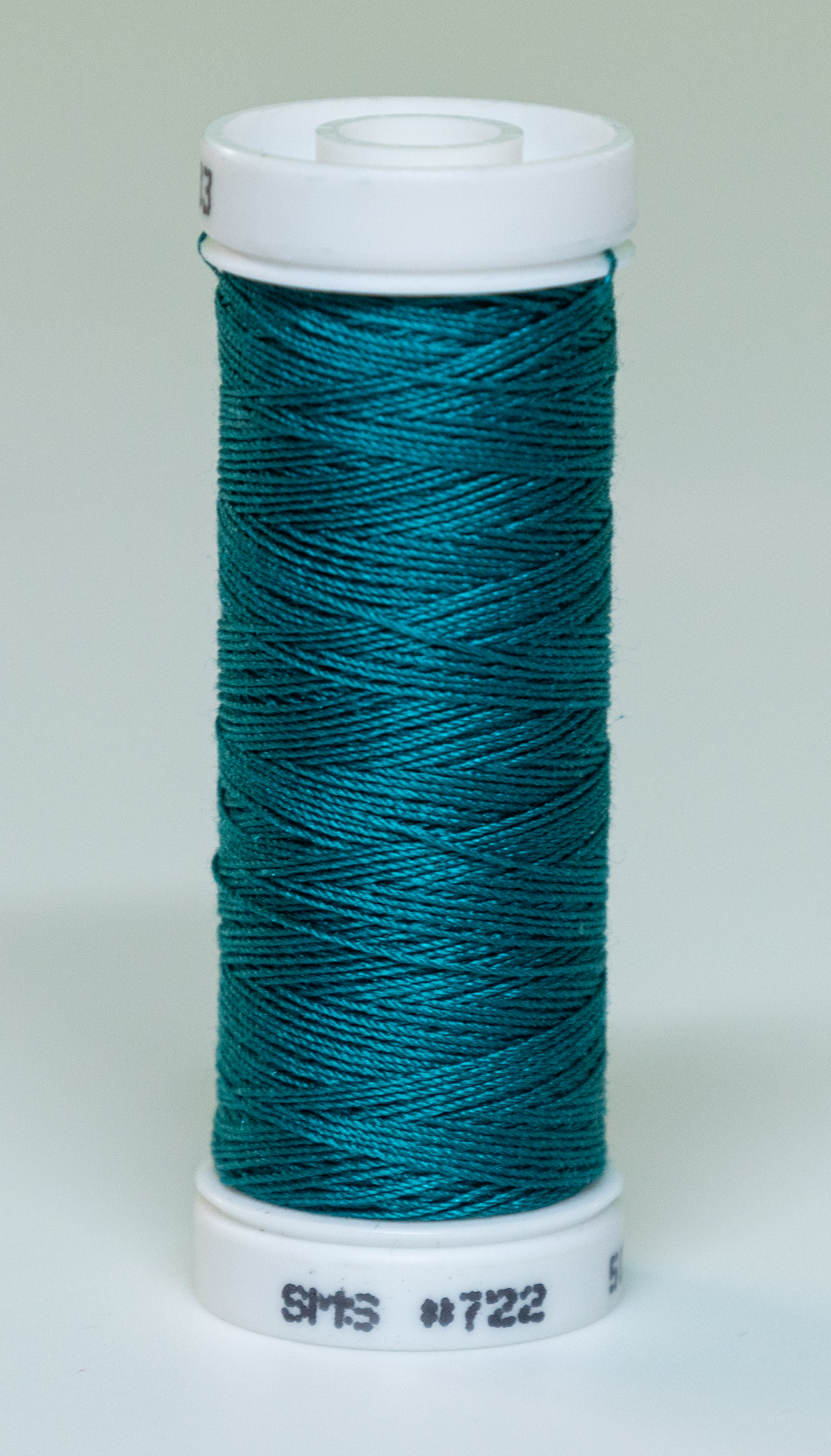 Au Ver A Soie - Silk 100/3 - 722