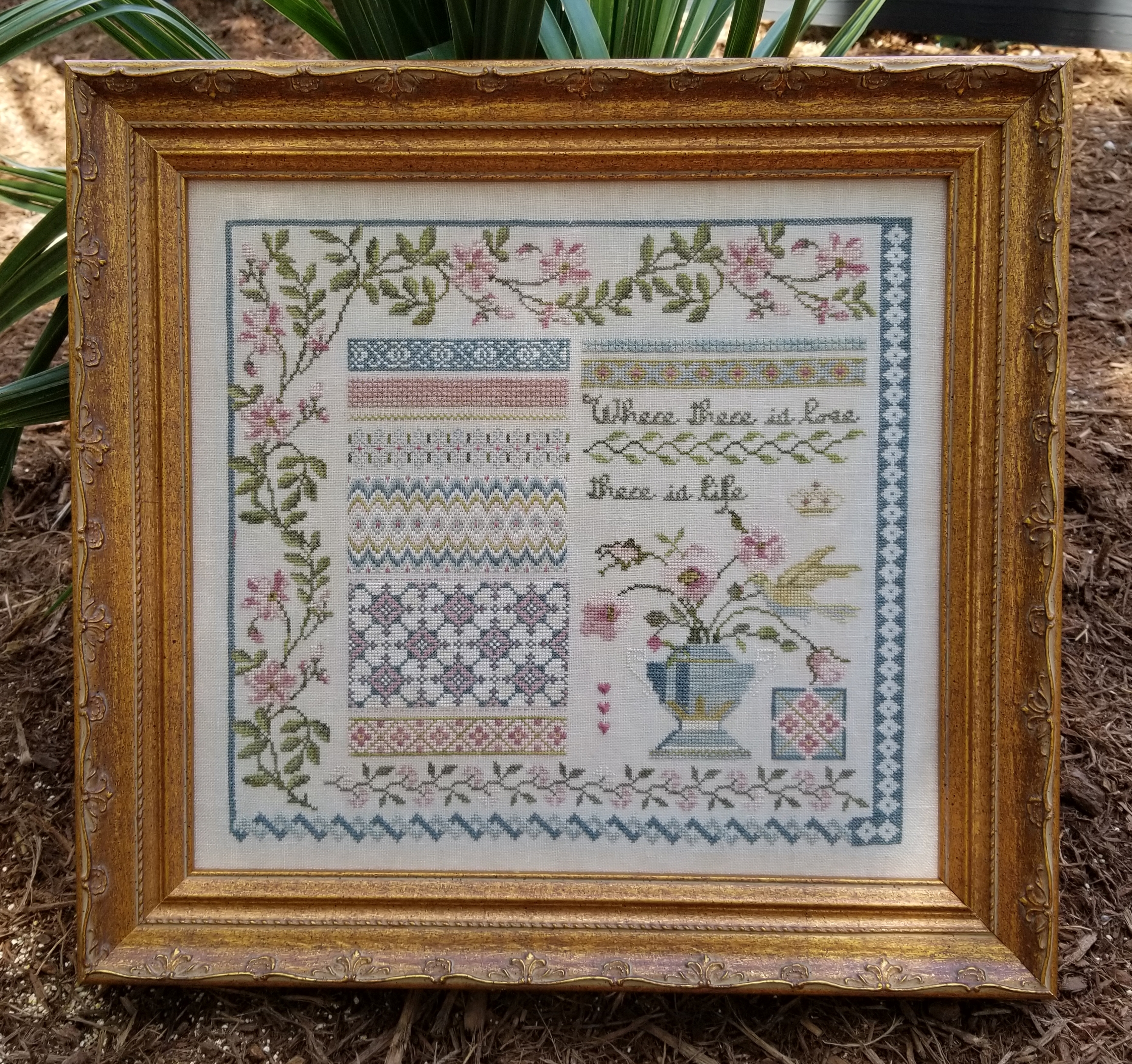 Hummingbird's Garden - Cross Stitch Pattern