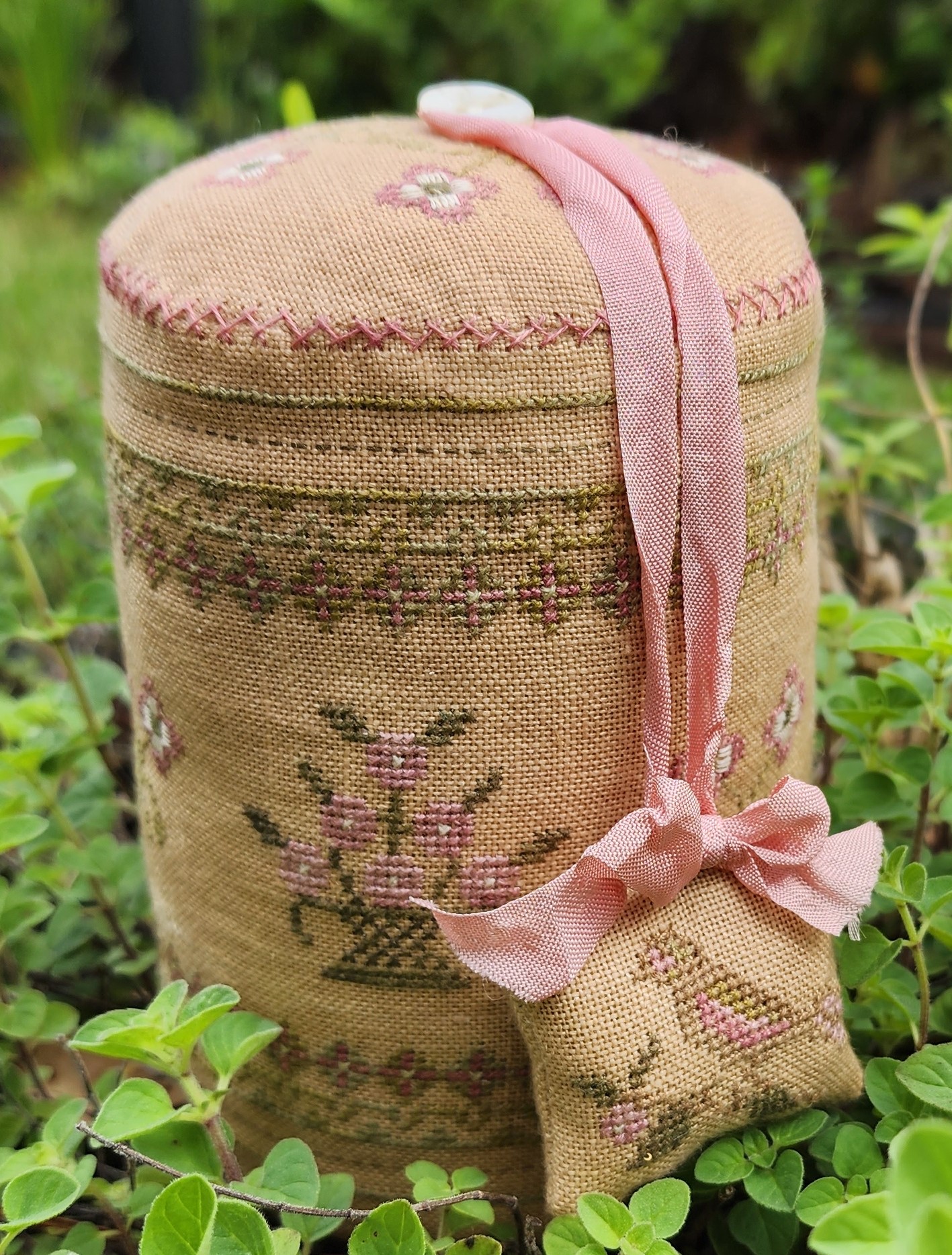 Lenten Rose Drum - Cross Stitch Pattern