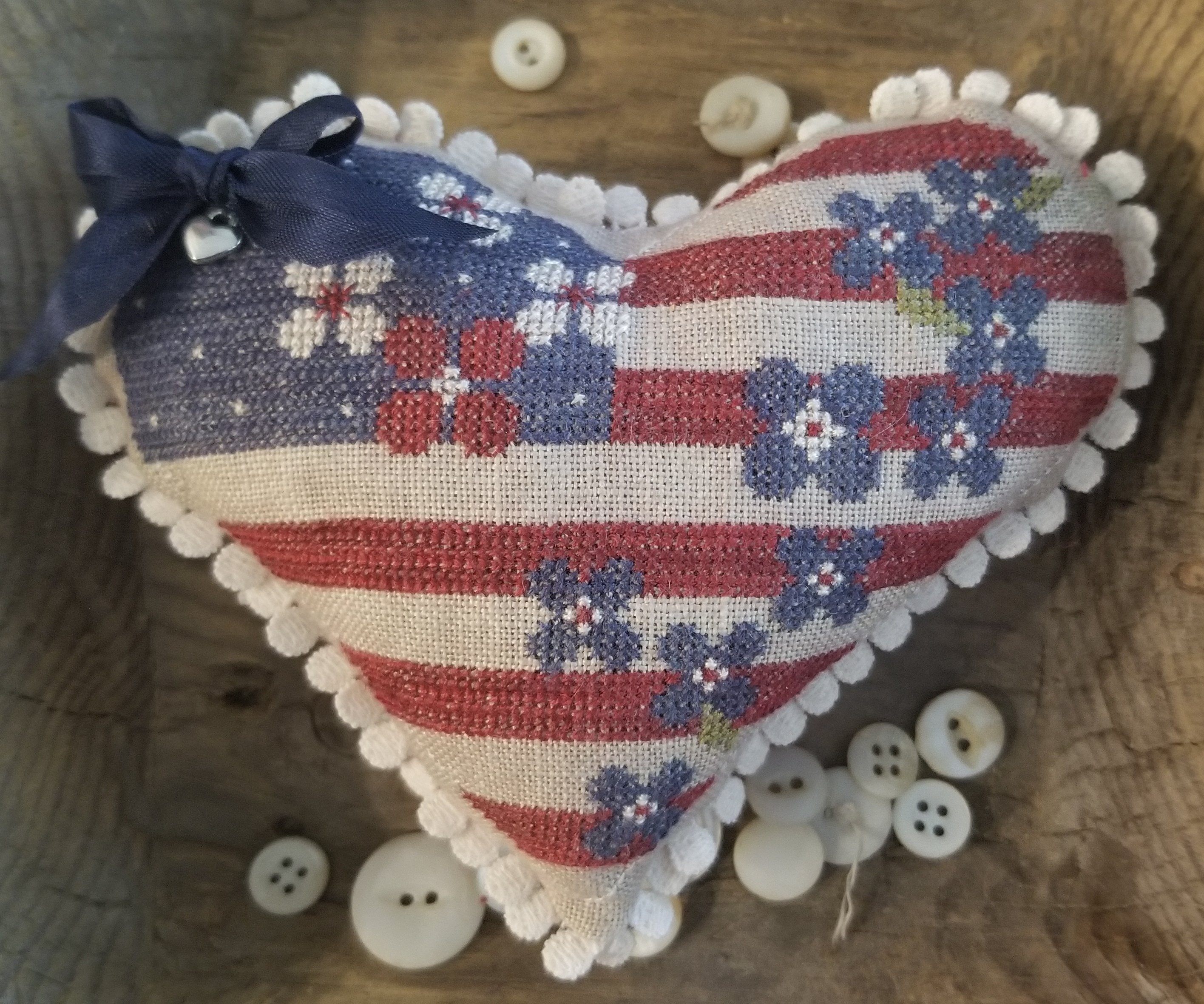 Patriotic Heart - Cross Stitch Kit