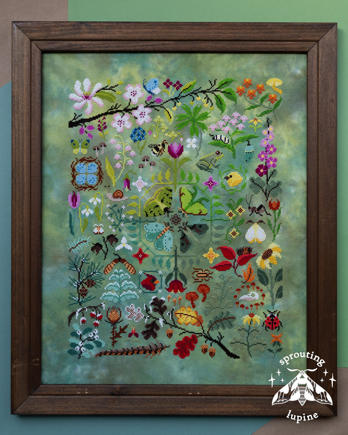Nature's Journey - Cross Stitch Pattern, zoomed in. Select this picture to zoom back out.