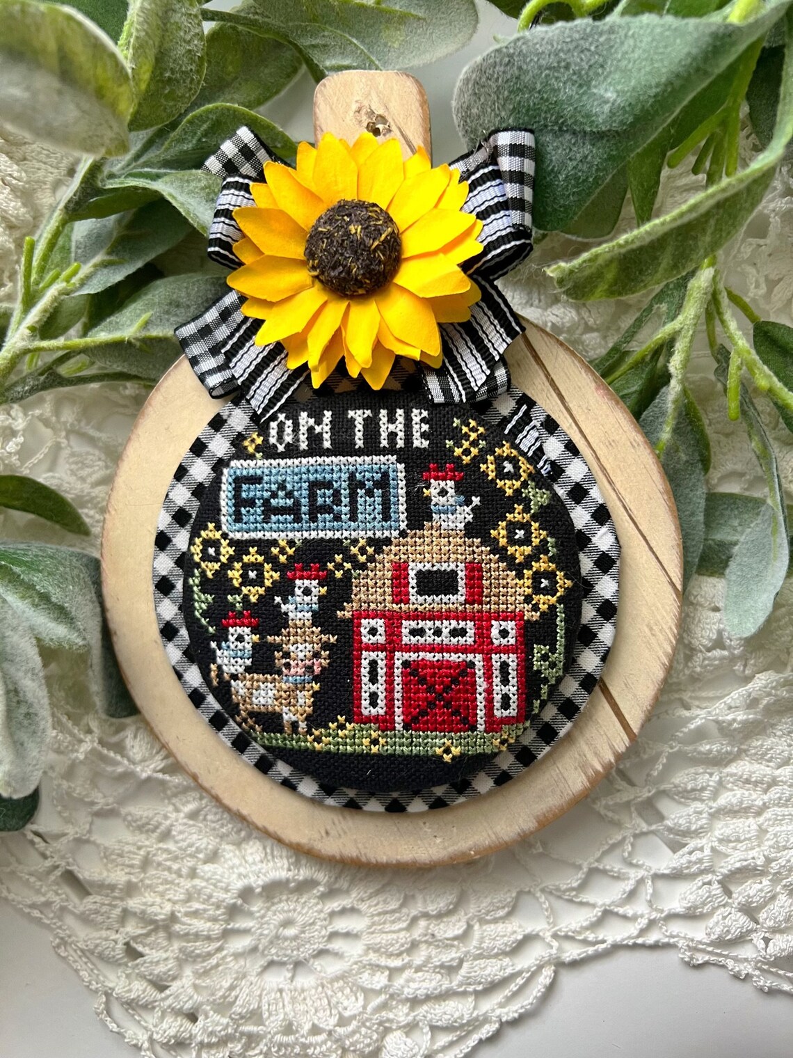 On the Farm - Cross Stitch Pattern