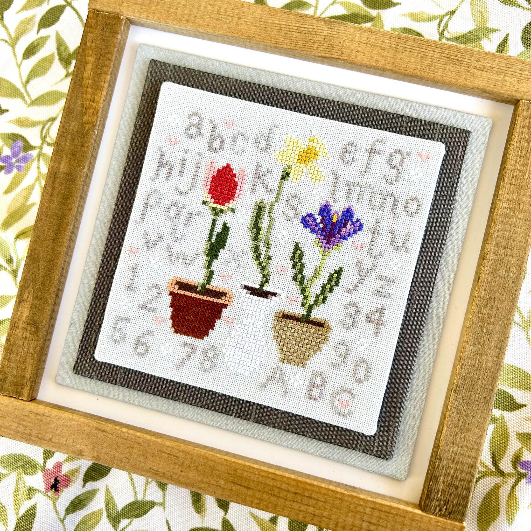 Spring Floral Sampler - Cross Stitch Pattern