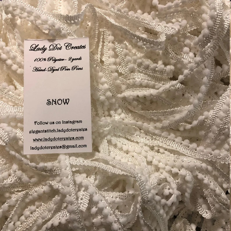 Snow Pom Pom Trim (2 yards)