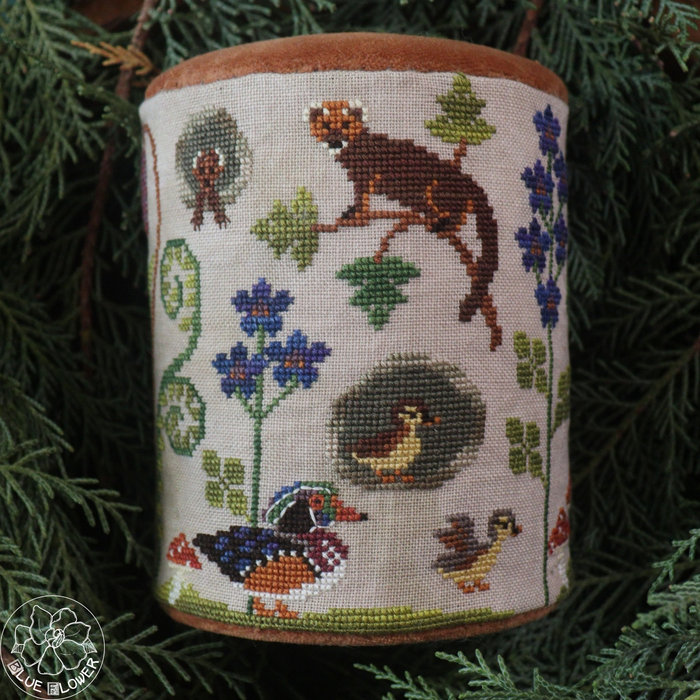 Trunk Town Spring - Cross Stitch Pattern
