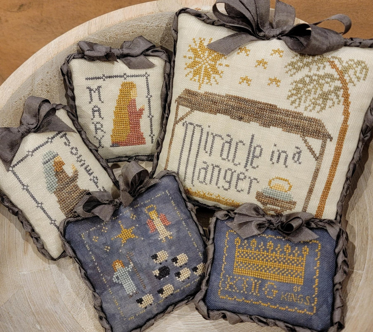 Miracle in a Manger- Cross Stitch Pattern
