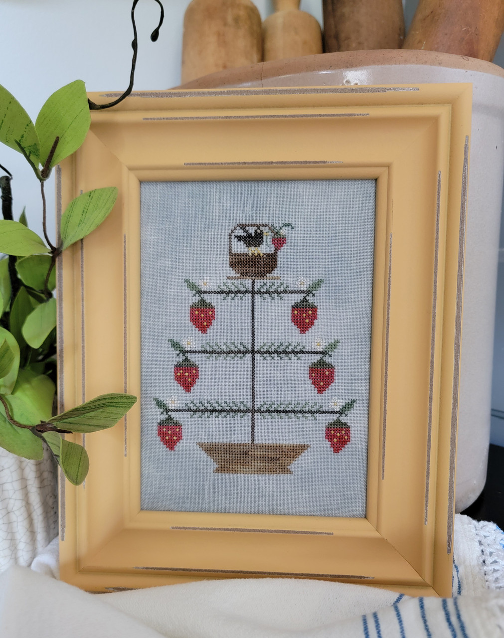 Strawberry Feather Tree - Cross Stitch Pattern