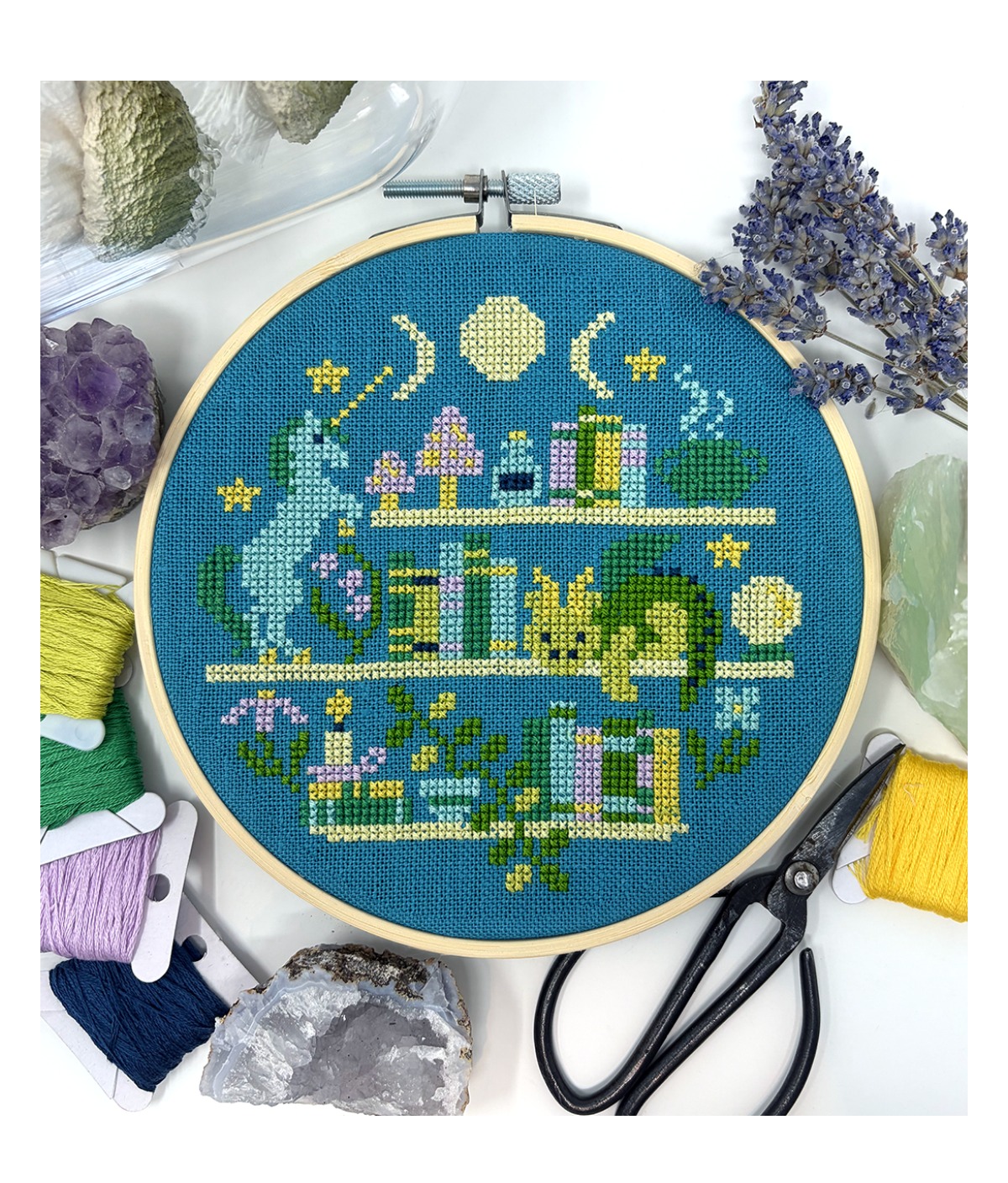 Mythical Tales - Cross Stitch Pattern, zoomed in. Select this picture to zoom back out.
