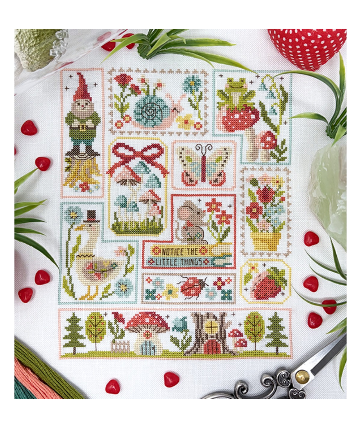 Garden Party - Cross Stitch Pattern , zoomed in. Select this picture to zoom back out.