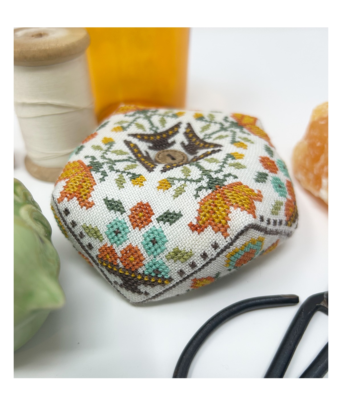 Fall Prim Biscornu - Cross Stitch Pattern , zoomed in. Select this picture to zoom back out.