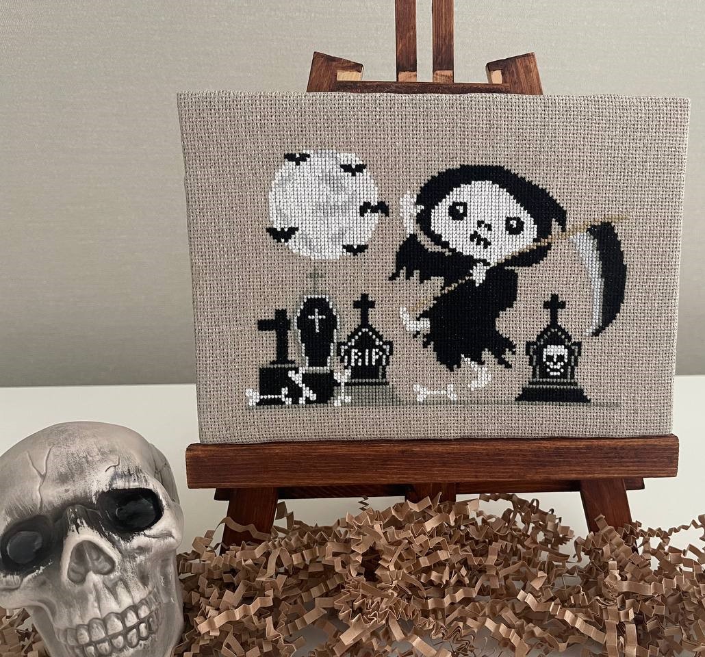 Halloween Eve In The Cemetery - Cross Stitch Pattern
