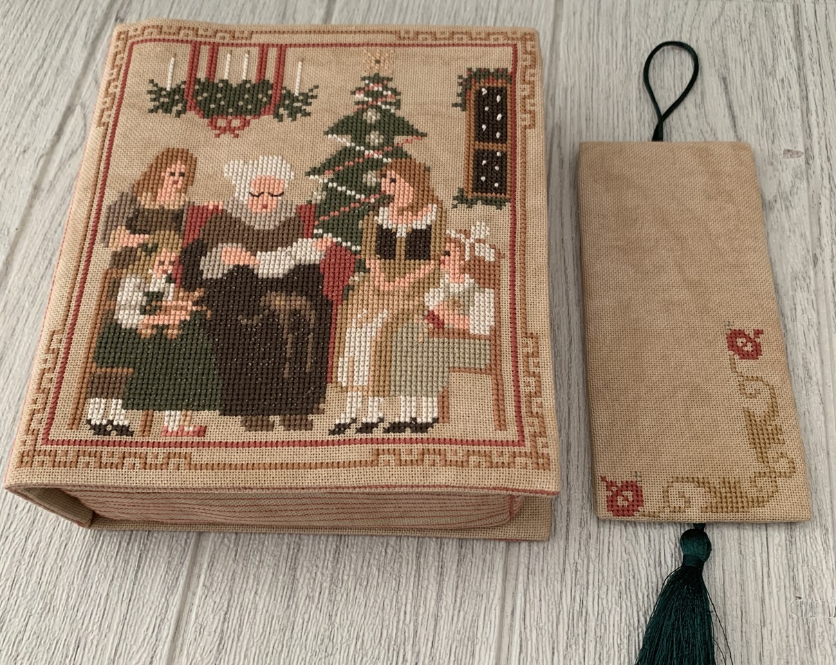Story Time Needlecase - Christmas Cross Stitch Book