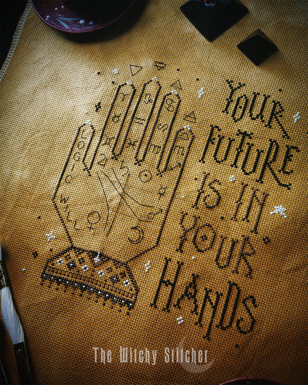 Palmistry - Cross Stitch Pattern, different perspective #3, zoomed in. Select this picture to zoom back out.