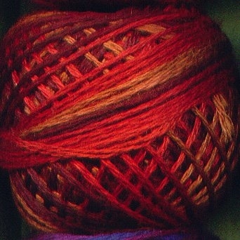 Valdani 3-Ply Thread - 533 Golden Autumn