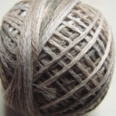Valdani 3-Ply Thread - 538 Cottage Smoke