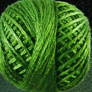 Valdani 3-Ply Thread - 560 Morning Grass