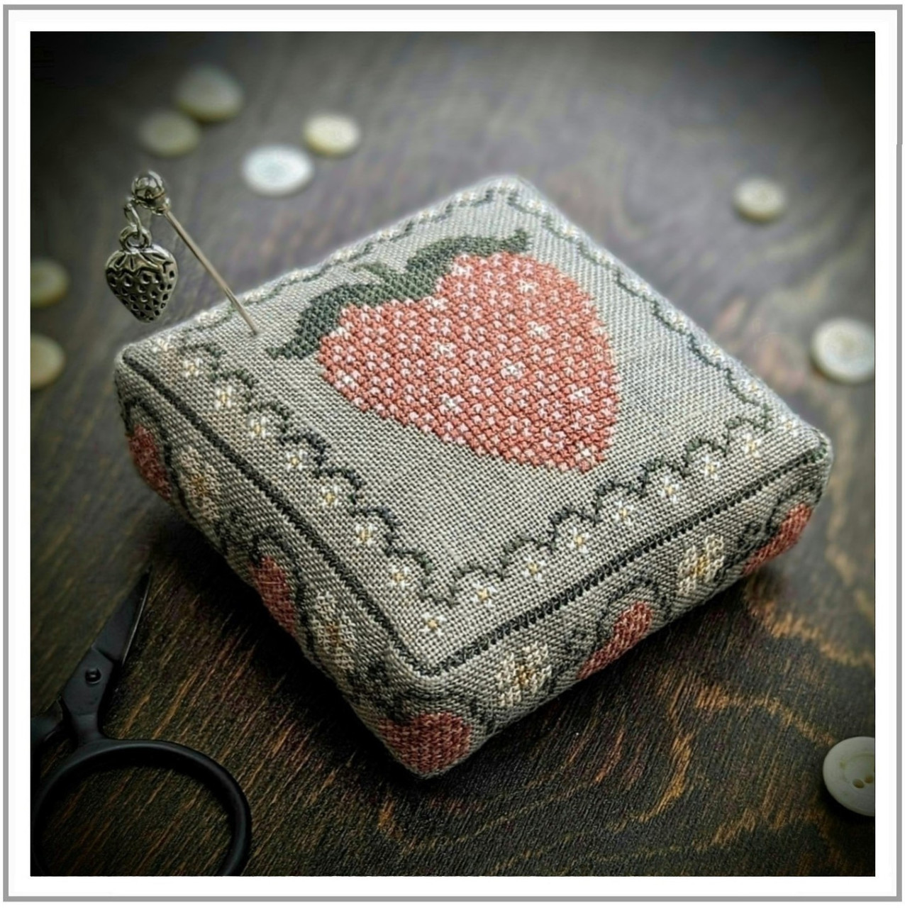 Strawberry Pin Cushion - Cross Stitch Pattern