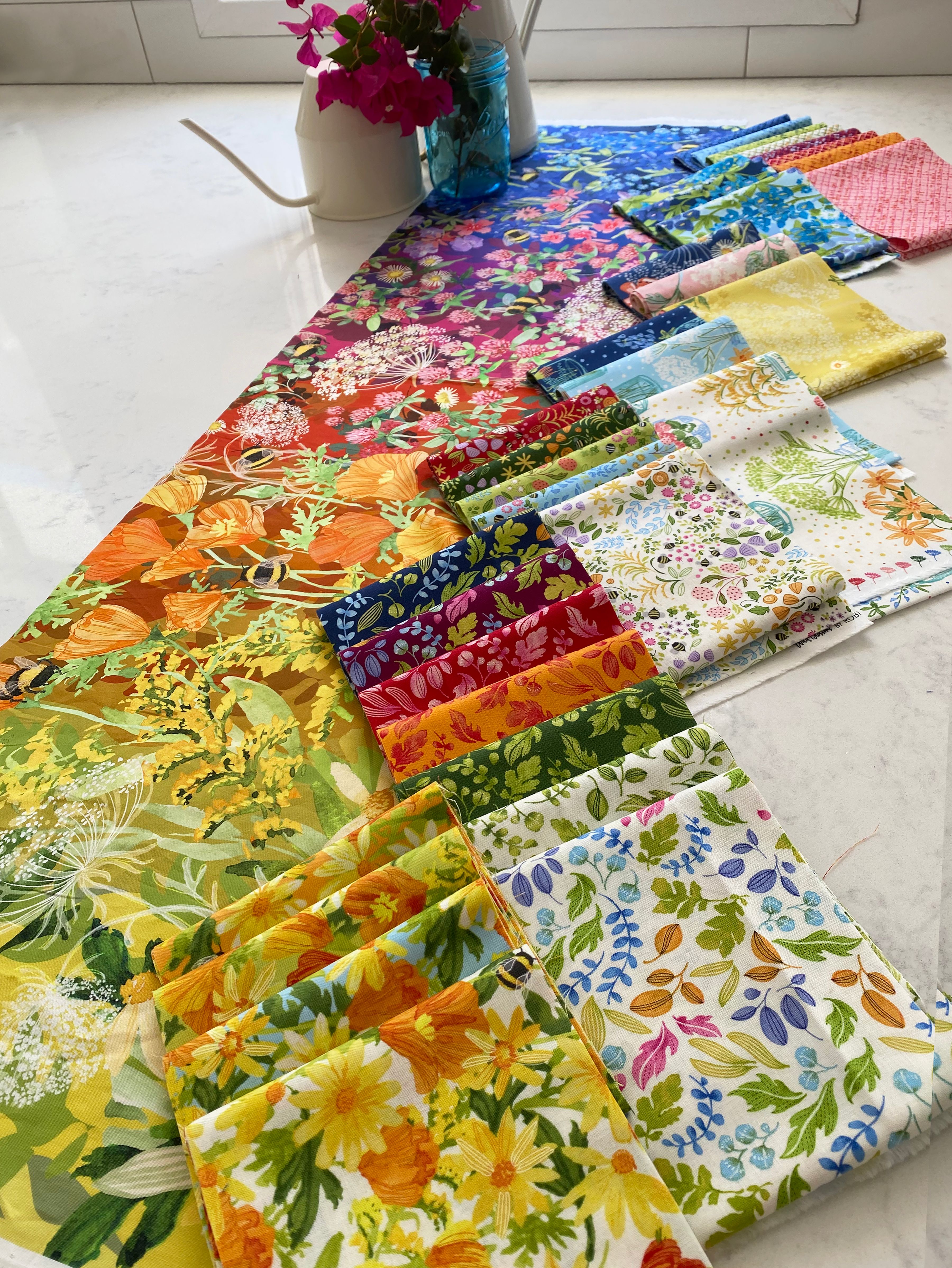 Wild Blossoms Cream - Leafy World Leaf - Quilt Fabric