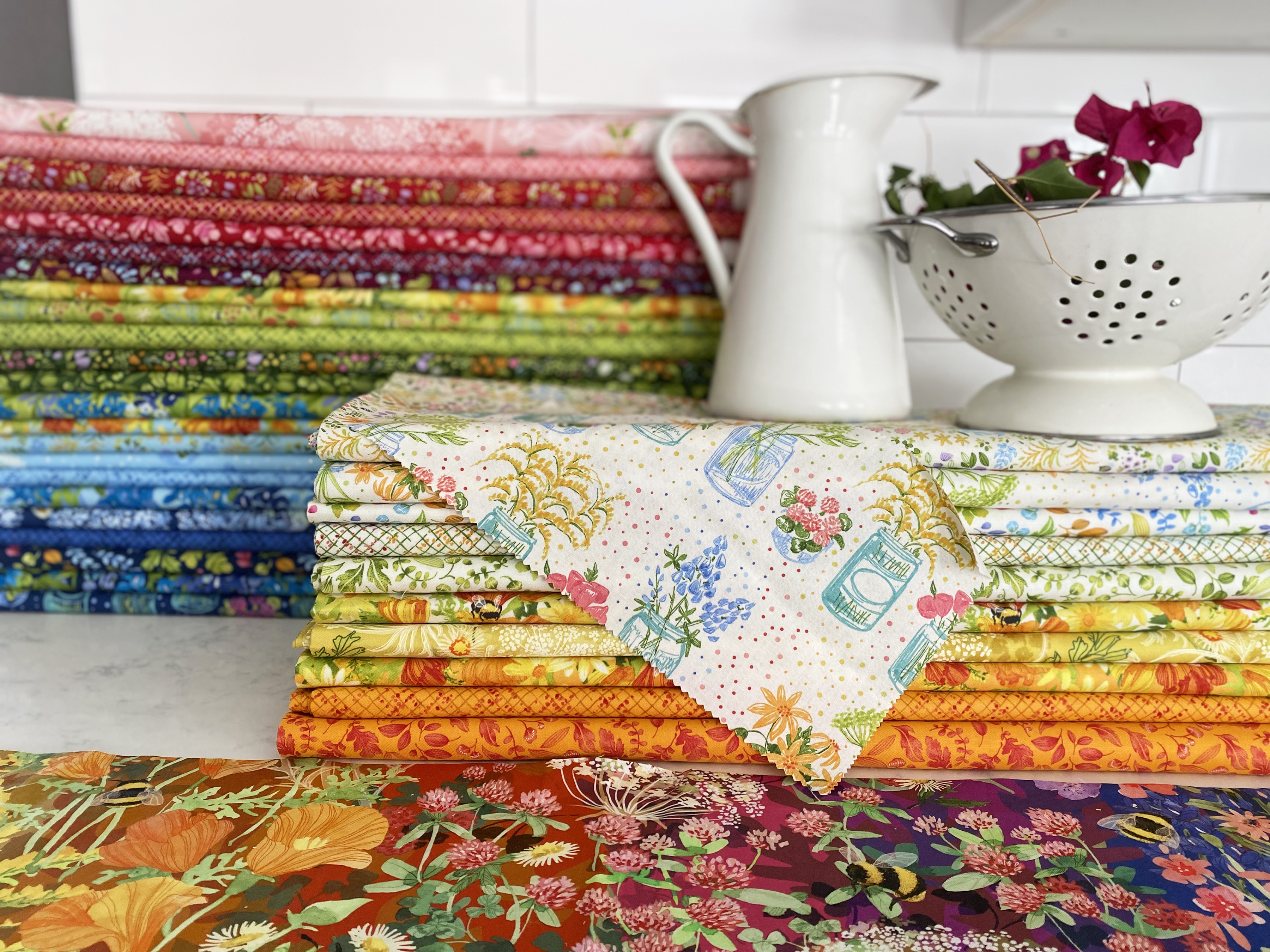 Wild Blossoms Cream - Leafy World Leaf - Quilt Fabric