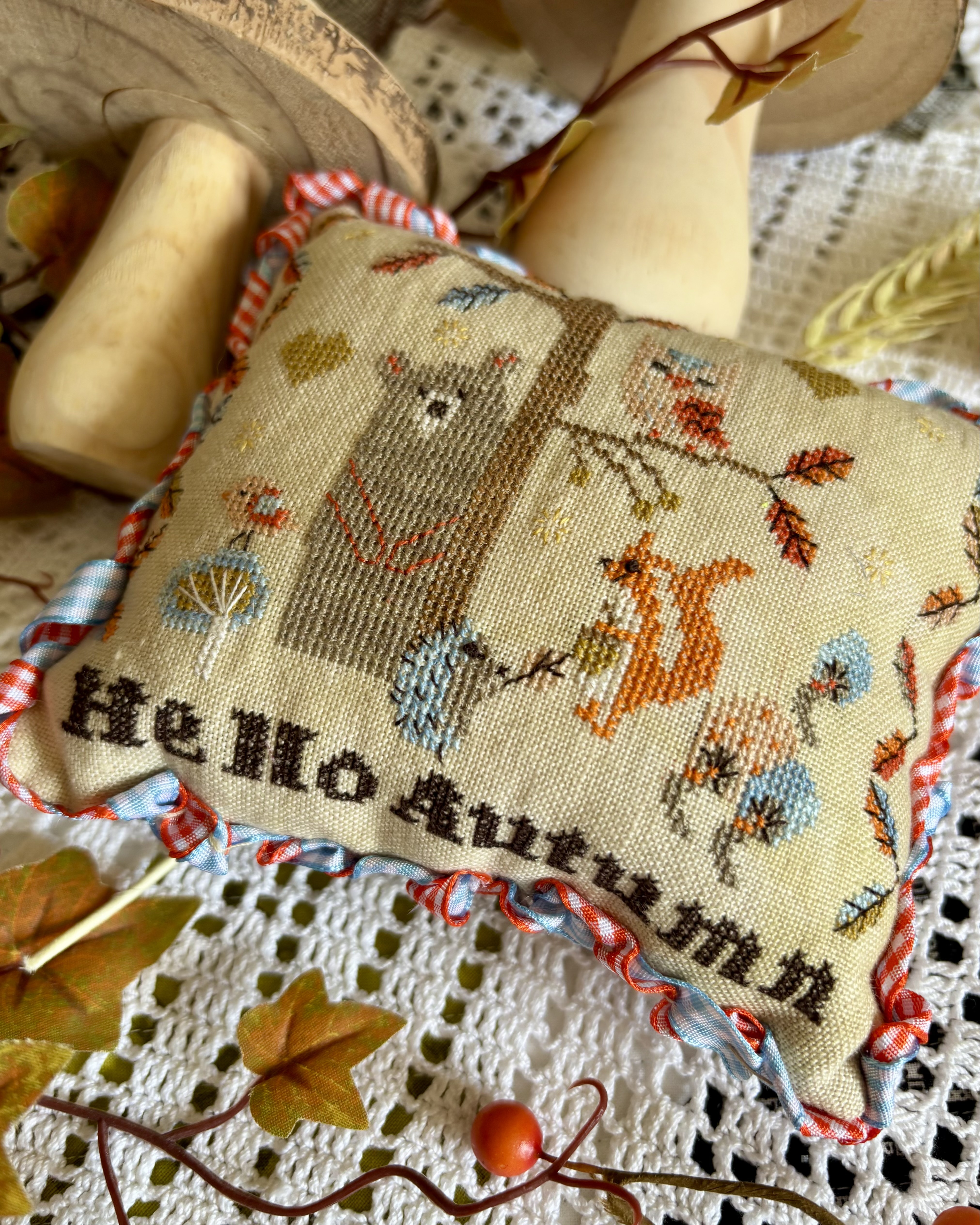 Hello Autumn - Cross Stitch Pattern